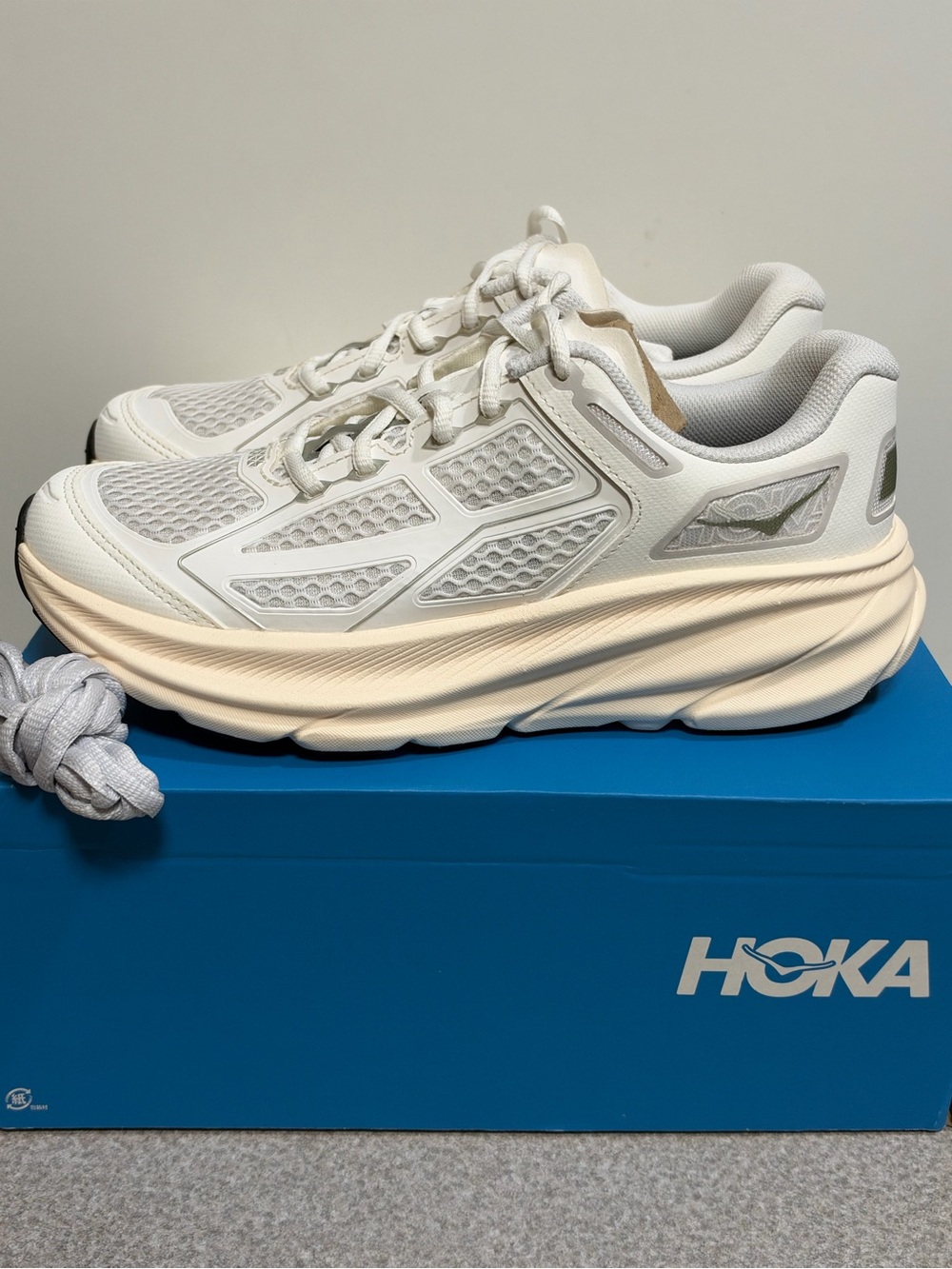 Hoka One One Clifton One9 Frost Cosmic Grey Size 7 Men/ 8 Women NEW 1155370FCG
